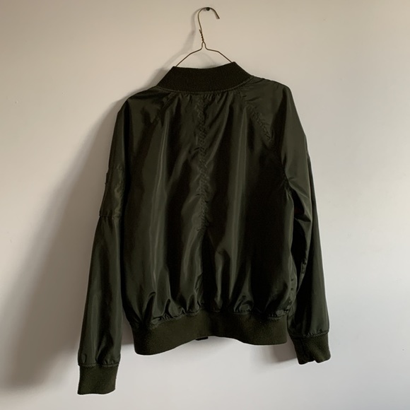 M | Army Green Bomber Jacket with Patches - Picture 2 of 5